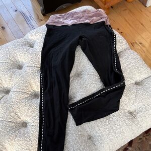 PINK Victoria's Secret Black Yoga Leggings